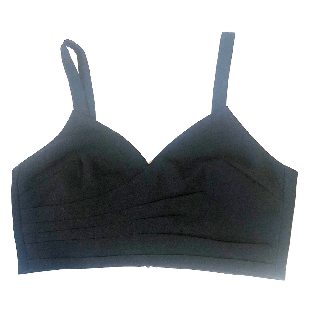 Aritzia crop top (Talula)